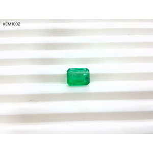 Esmeralda natural octogonal de 2.01 quilates, piedra preciosa suelta facetada, de alta claridad, verde intenso, para joyería fina. - Product Image 1