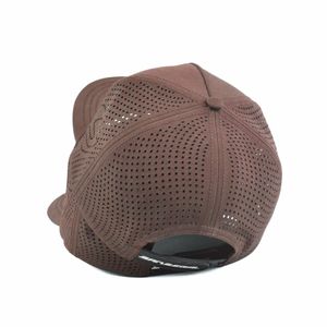 Casquette unisexe personnalisée à 5 panneaux avec logo brodé, perforations découpées au laser, respirante, imperméable, 100 % coton, style vintage sportif et formel - Product Image 5