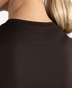 Conjunto Deportivo para Mujer, Top de Yoga Negro sin Costuras con Cuello Redondo y Manga Corta, Pantalones Cortos de Cintura Alta, Spandex y Poliéster, Color Sólido, Diseño Simple - Product Image 5