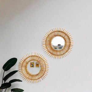 Espejo de Pared de Bambú Ecológico con Diseño de Sol, Espejo Decorativo de Bambú Hecho a Mano con Diseño de Rayos de Sol - Product Image 4