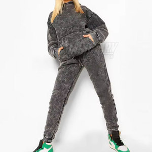 ชุดวอร์มสไตล์ทนทานแบบย้อมสีเอซิด เนื้อผ้านุ่ม สวมใส่สบาย เหมาะสำหรับการเดินทางและชุดลำลอง ดีไซน์ทันสมัยแบบย้อมสีเอซิด - Product Image 3