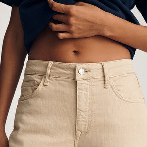 Polo court pour femme à manches courtes avec fermeture éclair sur le devant, en coton tricoté bleu marine uni, haut décontracté pour le printemps et l'été - Product Image 6