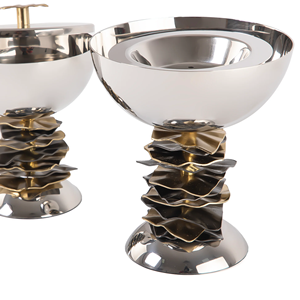 Quemador de incienso portátil de acero inoxidable con tapa ventilada para una combustión segura de incienso Oud, ideal para viajes, hogar y sala de oración. - Product Image 2