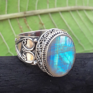 Bague en argent sterling 925 avec cabochon en pierre de lune, fabrication artisanale, fabricant de bijoux sur mesure - Product Image 3