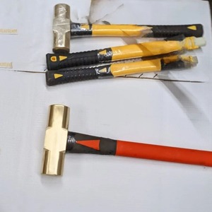 Marteau en laiton fiable de 2 kg, sans étincelle, avec manche en fibre de verre ou en bois, outil de réparation automobile robuste - Product Image 3