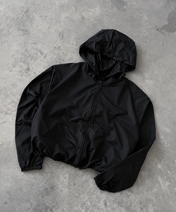 เสื้อแจ็คเก็ตกันลมน้ำหนักเบาสีดำแบบ unisex มีฮู้ด ซิปเต็มตัว สไตล์ลำลอง เหมาะสำหรับกิจกรรมกลางแจ้งและสตรีทแวร์ - Product Image 1