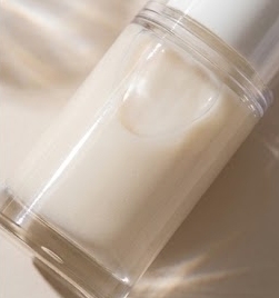 Essence raffermissante anti-âge au rétinol, soin anti-rides, hydratant, fabrication OEM ODM, MOQ 350 pièces, flacon pompe sans air 30 ml - Product Image 2