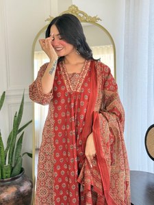 Salwar Kameez Rojo Estampado para Mujer, Algodón Puro Bordado, Traje Tradicional Indio Pakistaní para Festivales, Bodas y Fiestas - Product Image 3