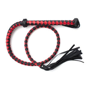 Fouet de polo à poids équilibré, conçu pour une manipulation fluide, un contrôle du cavalier, l'entraînement, la pratique et les matchs. Fouet en cuir pour chevaux. - Product Image 2