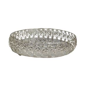 Handmade Silver <b>Round</b> New Metal <b>Serving</b> <b>Trays</b> for Tabletop Decoration and Gifting in Customized Sizes Shapes and Polish - Product Image 1