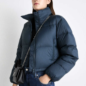 Veste d'hiver matelassée marine pour femme, col montant, manches longues, rembourrage épais en polyester, coupe-vent, longueur courte, fermeture éclair - Product Image 6