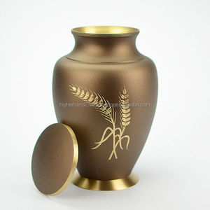 URNAS DE METAL HECHAS A MANO PARA CENIZAS URNA DE CREMATION DE LATÓN VENDEDOR AL POR MAYOR DE ARTÍCULOS FUNERARIOS - Product Image 3