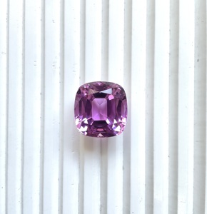 43.45ธรรมชาติ carats kunzite เบาะตัดหินสำหรับทำเครื่องประดับที่ดีทำอัญมณี - Product Image 1