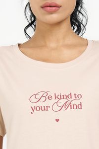 เสื้อยืดทรงยาวสำหรับผู้หญิง ผ้าไม่หด ไม่เป็นขุย ใช้งานได้หลากหลาย หลายสี ขายส่งจากโรงงาน - Product Image 2