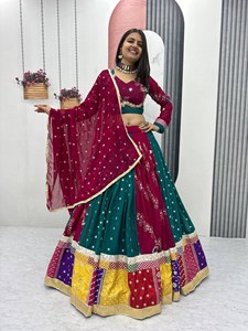 Ensemble Lehenga Choli brodé pour femme, longueur ras du sol, avec dupatta en résille, tenue traditionnelle indienne et pakistanaise pour mariage et soirée, séchage rapide - Product Image 1