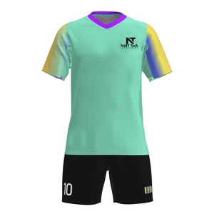 Vêtements de sport confortables pour hommes, uniforme de football 100% polyester, uniforme de football sur mesure pour hommes - Product Image 2
