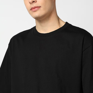 เสื้อยืดโอเวอร์ไซส์สีดำผ้าฝ้ายสำหรับผู้ชาย แขนสั้น คอกลม พิมพ์ลายตัวอักษร สไตล์ลำลอง สตรีทแวร์ ดีไซน์โลโก้ด้านหน้า - Product Image 3