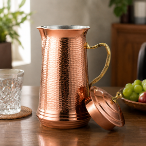 Ensemble de service à eau en cuivre pur authentique avec carafe à couvercle et deux gobelets en cuivre, ensemble de vaisselle traditionnel pour restaurant, hôtel, cuisine - Product Image 4