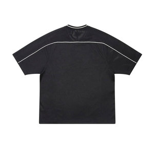 Camiseta de Fútbol Corta y Cuadrada Personalizada para Hombre, Estilo Urbano, Malla Deportiva – Camiseta Cuadrada con Cuello en V y Estampado Completo - Product Image 2