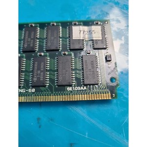 Módulo de Memoria DRAM Hynix HYM5144A40ATNG-60 EDO Usado Como Es, Piezas de Equipos Semiconductores Legados - Product Image 2