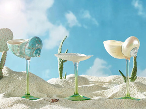 Verres à cocktail en coquillages faits à la main, verres à martini en coquillages, cadeau de mariage pour demoiselle d'honneur, cadeau d'anniversaire, cadeau de fête de bachelorette, tasse en coquillages - Product Image 3