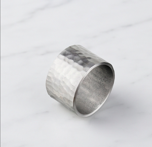 Round Stainless Steel <b>Napkin</b> Ring Hammered Design <b>Silver</b> Color Metal <b>Napkin</b> Holder For Table Decoration - Product Image 1