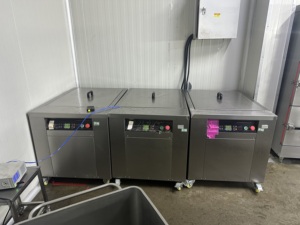 Large quantity slow cook using Ultrasonic vibration for Whole tank Even Heat Better Tasting 250L Sous Vide slow cooking machine - Product Image 3