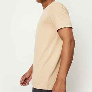 T-shirt décontracté pour homme, beige, à manches courtes et col rond – 100 % coton jersey, écologique, teinture unie, couleur unie, coupe classique, 220 g - Product Image 2