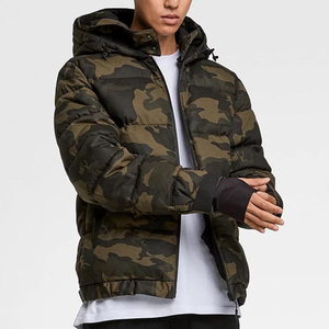Veste matelassée à capuche camouflage coupe-vent avec fermeture éclair, veste d'hiver décontractée, rembourrage épais en polyester - Product Image 3