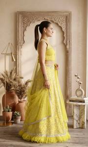 NiMa Creations Lehenga Choli Jaune en Georgette à Paillettes, Robe de Mariage Traditionnelle Longue pour Femme, Style Inde Pakistan, Livraison Rapide - Product Image 3