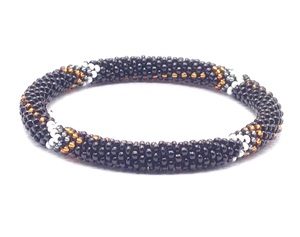 Best Quality High Grade Trendy Handmade Crochet Needle Casual Occasion Wear Women's Glass <b>Beads</b> <b>Bracelet</b> at Affordable Price - Product Image 1