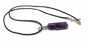 Collier pendentif en améthyste naturelle à double pointe, cristal hexagonal en forme de pilier, enveloppé de fil, énergie de guérison, pierre précieuse de quartz, bijou - Product Image 6