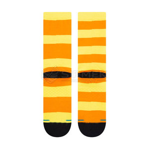 Calcetines casuales unisex de tela elástica ligera que proporcionan comodidad, soporte y estilo, ideales para correr, hacer ejercicio y uso al aire libre. - Product Image 2