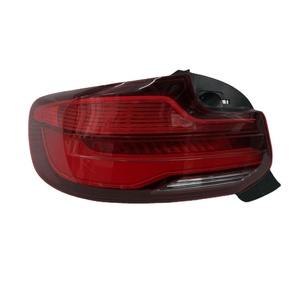 Luces Traseras LED OEM Usadas para <span class=keywords><strong>BMW</strong></span> Serie 2 F22/F23 <span class=keywords><strong>220i</strong></span>, 235i M240i, M2 <span class=keywords><strong>2021</strong></span> 2020 2019 2018 2017 2016 2015 2014 - Product Image 1