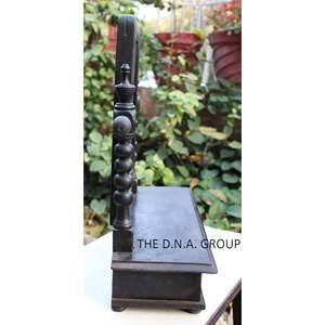 Marco antiguo de madera hecho a mano modelo 1 para espejos enmarcados - Product Image 1