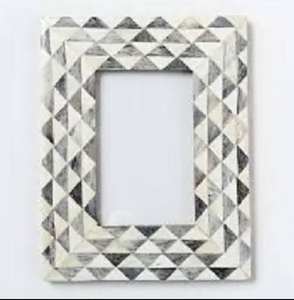 ซัพพลายเออร์อินเดียขายดีอันดับต้นๆ กรอบรูปไม้ MDF แฟชั่นทันสมัย สั่งทำได้ แกะสลักด้วยมือ รูปทรงคอลลาจสำหรับเด็ก ดีไซน์ล่าสุด ราคาถูก - Product Image 2