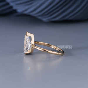 แหวนเพชรทรงลูกแพร์ 14KT โรสโกลด์ เพชรเลี้ยงในห้องปฏิบัติการ สำหรับผู้หญิง หรูหรา 2.02 กะรัต คุณภาพ VS EF ของขวัญวันครบรอบ - Product Image 4