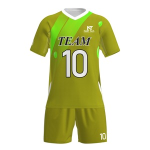 Vêtements de sport confortables pour hommes, uniforme de football 100% polyester, uniforme de football sur mesure pour hommes - Product Image 2