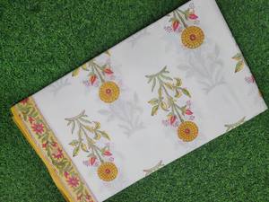 Tela de Algodón 100% Transpirable con Estampado Mugal Butta, Material Ligero para Confección de Vestidos, Tela Suave para Coser Vestidos de Mujer y Niña - Product Image 5