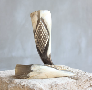 Fabriqué à la main 100% corne de vache naturelle nouvelle corne à boire Viking médiévale Style animal poli pour bière Souvenir boire inde pas cher - Product Image 1