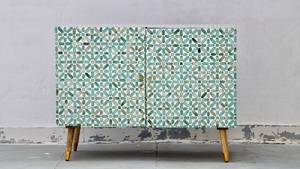 Mini-meuble de salon moderne fait main avec incrustations en os, hauteur réglable, motif géométrique en carreaux, porte à panneau surélevé, tiroirs de rangement - Product Image 3