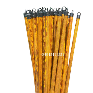 Escoba de madera vietnamita 2 en 1 con diseño de grano de eucalipto, cabeza de escoba de PVC y recogedor, herramienta de limpieza duradera a prueba de agua para el hogar - Product Image 5