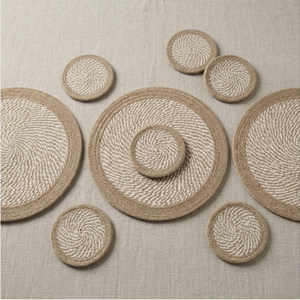 Juego de Manteles Individuales y Posavasos Trenzados Ecológicos Hechos a Mano para Mesa de Comedor, Ideal para Cafeterías y Restaurantes (Venta al Por Mayor) - Product Image 1
