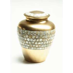 Urna Funeraria de Latón Pulido Estilo Americano con Bolsa, Soporte OEM, Artesanía, Último Diseño, Urnas para Cenizas de Adultos como Recuerdo - Product Image 4