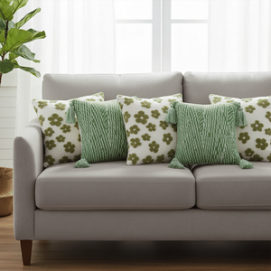 Set di 5 Federe Decorative SOGA con Motivi Floreali e Chevron in Verde Salvia, Copricuscini con Nappe - Product Image 3