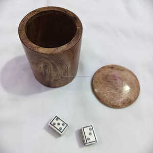 Juego de Tazas de Madera de Acacia de Lujo con Dos Dados de Hueso de Búfalo, Accesorios de Juego de Mesa Redondos de Estilo Antiguo - Product Image 4