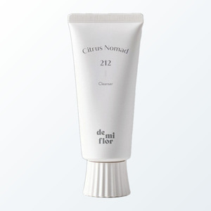Productos coreanos para el cuidado de la piel Demiflo K-Beauty 212 Demiflo Citrus Nomad Cleanser 150ml Hecho en Corea Unisex - Product Image 6