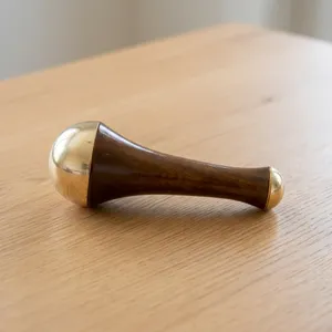 Bâton de massage en bois Kansa, design moderne, fait main, décoration d'intérieur pour les soins du visage et du corps, outil de relaxation pour le salon, au meilleur prix - Product Image 1