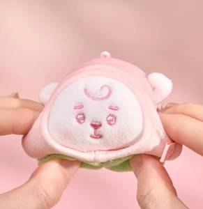 Pelota Antiestrés BTS BT21 Peach Holic, CD de Música K-Pop, Plástico y Papel, Idioma Coreano, Todas las Edades, Modelo KR BW-154, Coleccionable - Product Image 3