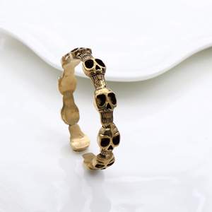 Brazalete de esqueleto chapado en oro antiguo, estilo punk, unisex, de aleación, a la moda - Product Image 3